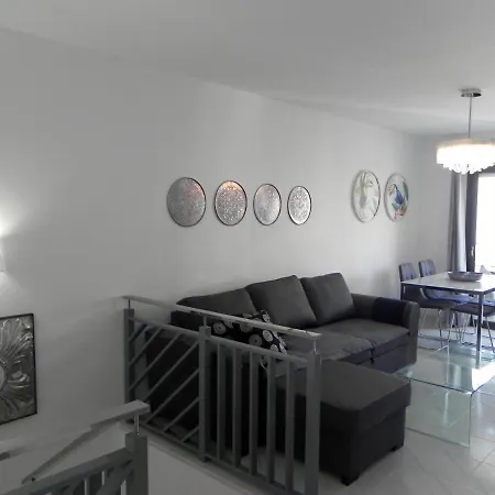 Vakantiehuis Chorrillo 16 Center Pool *