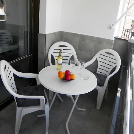 Chorrillo 16 Center Pool * Nerja