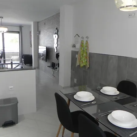 Chorrillo 16 Center Pool *